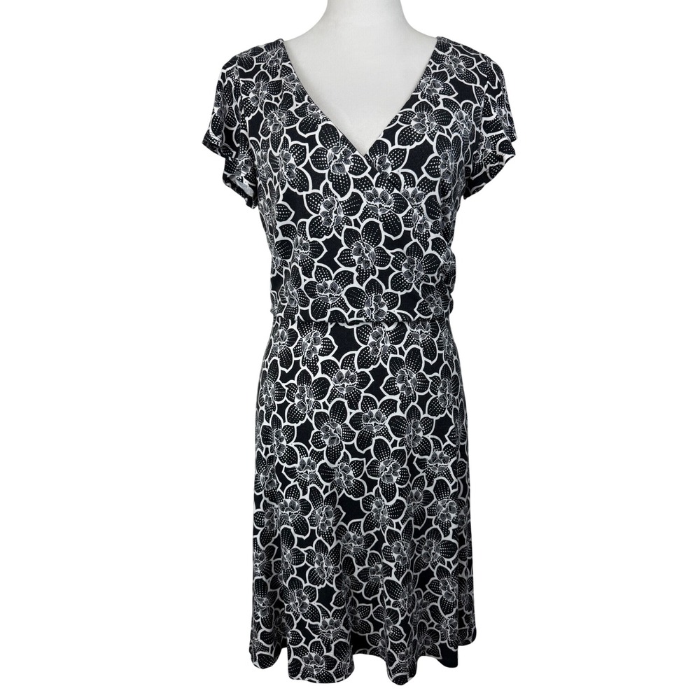 LOFT Faux Wrap Dress Womens 6 Black White Floral Short Sleeve V-Neck Knee Length